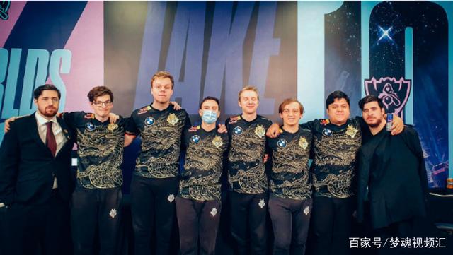 他的总收入 他的总收入