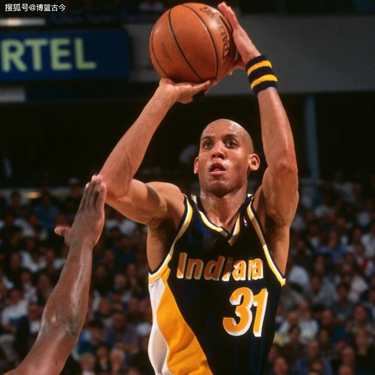 两人同样具 两人同样具