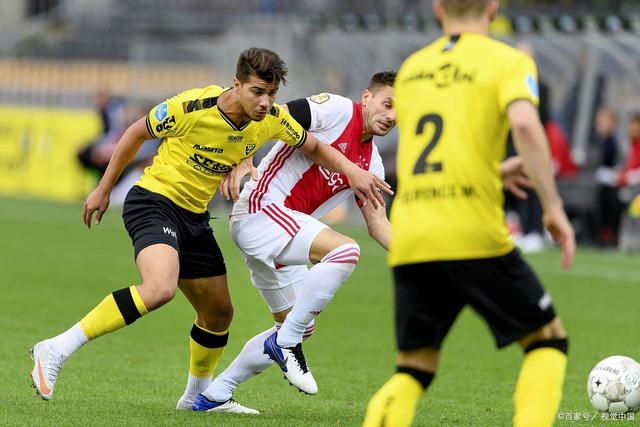 引了众多球 引了众多球