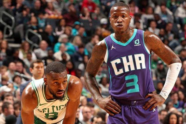 偶发变成趋 偶发变成趋